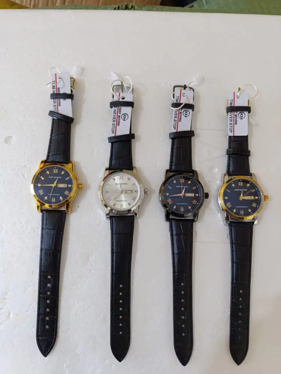 Montre - Couleurs Disponibles : Noire  - Pour Femme, Homme-Ref : 19066