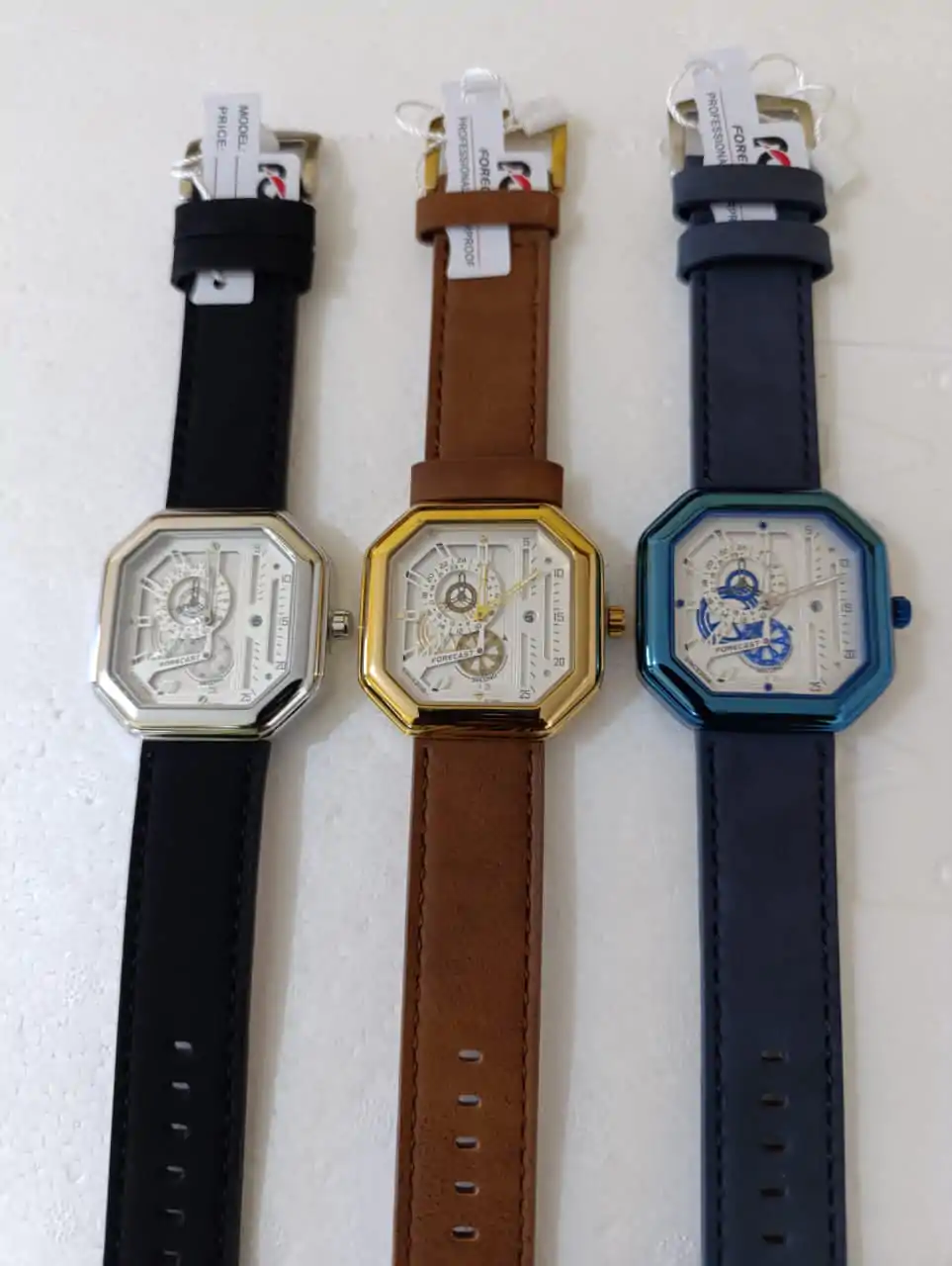 Montre - Couleurs Disponibles : Noire, Bleue, Marron  - Pour Femme, Homme-Ref : 19083