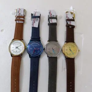 Montre - Couleurs Disponibles : Noire, Bleue, Bordeau, Marron  - Pour Femme, Homme-Ref : 19124